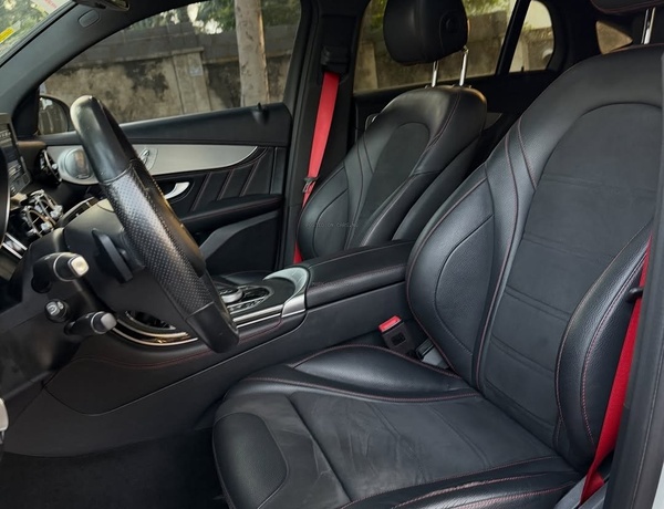  Mercedes-Benz GLC43 Coupe (2019)  Foreign Used  – Full Option AMG SUV