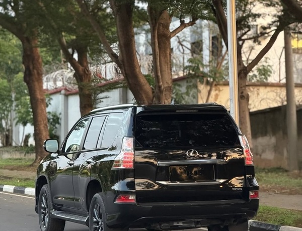 2021 LEXUS GX460 – FOREIGN USED | FULL-SIZE LUXURY OFF-ROAD SUV