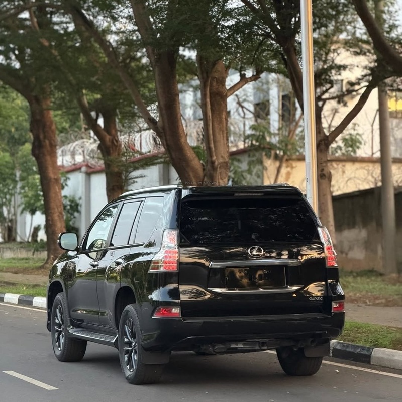 2021 LEXUS GX460 – FOREIGN USED | FULL-SIZE LUXURY OFF-ROAD SUV image