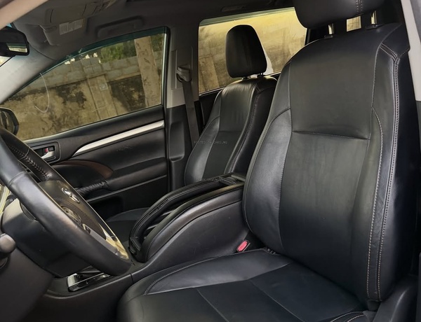 Foreign Used Toyota Highlander XLE 2015 – Priced to Sell Fast