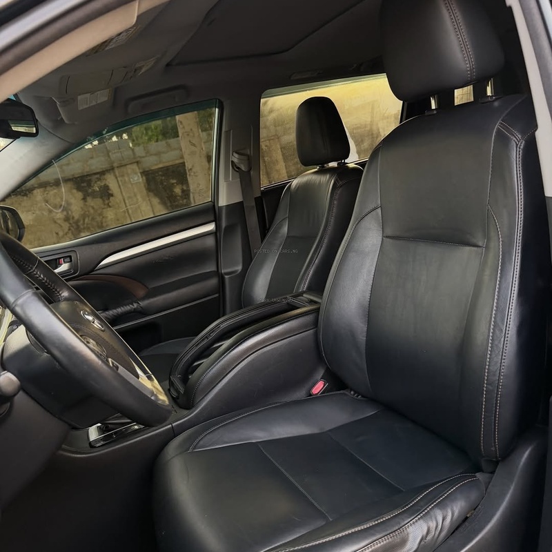 Foreign Used Toyota Highlander XLE 2015 – Priced to Sell Fast image