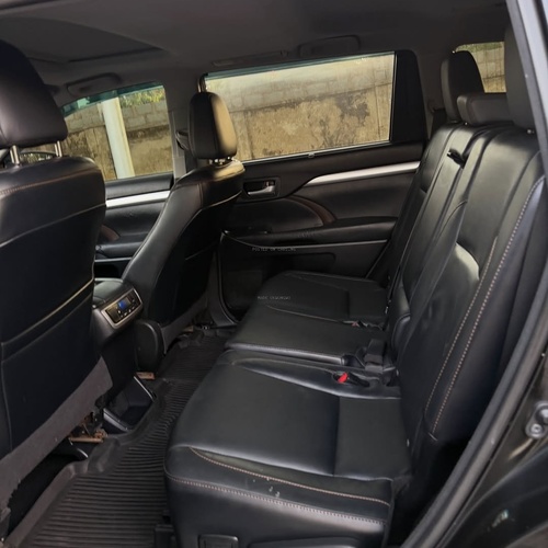 Foreign Used Toyota Highlander XLE 2015 – Priced to Sell Fast