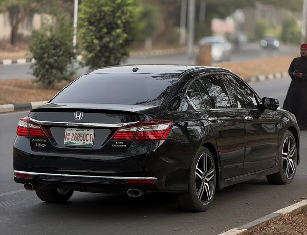 Foreign Used Honda Accord 2016 for Sale in Abuja