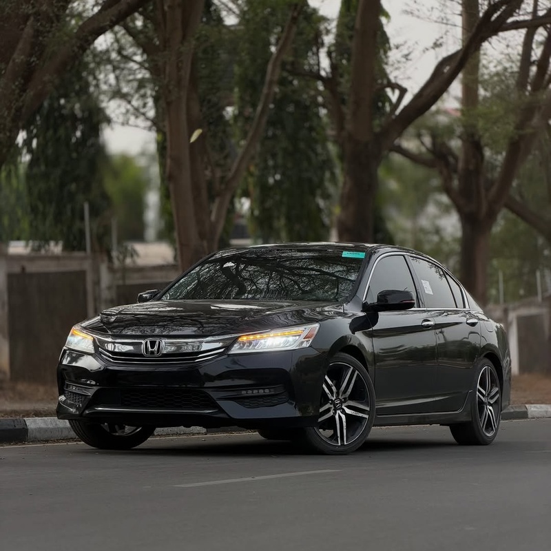 Foreign Used Honda Accord 2016 for Sale in Abuja image