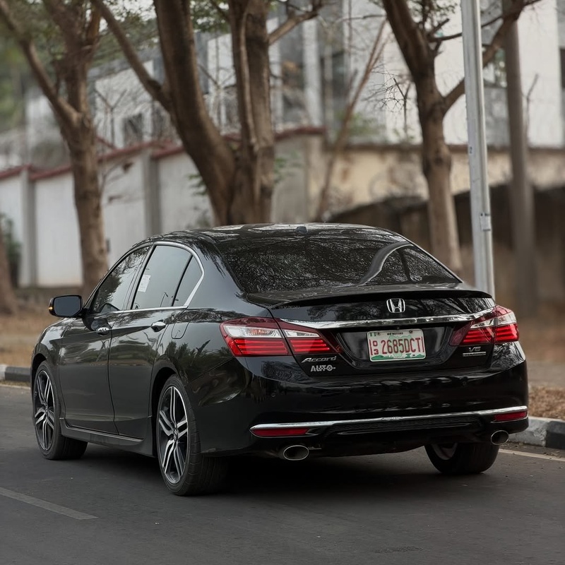 Foreign Used Honda Accord 2016 for Sale in Abuja image