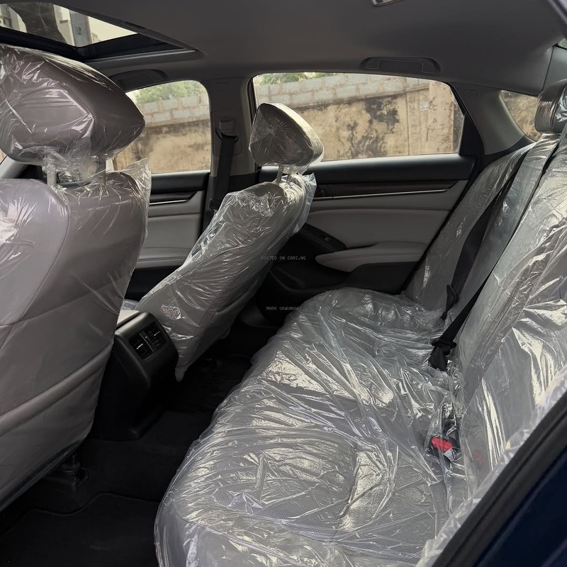Foreign Used Honda Accord Touring 2018 for Sale In Abuja image