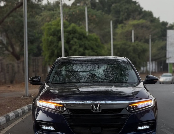 Foreign Used Honda Accord Touring 2018 for Sale In Abuja