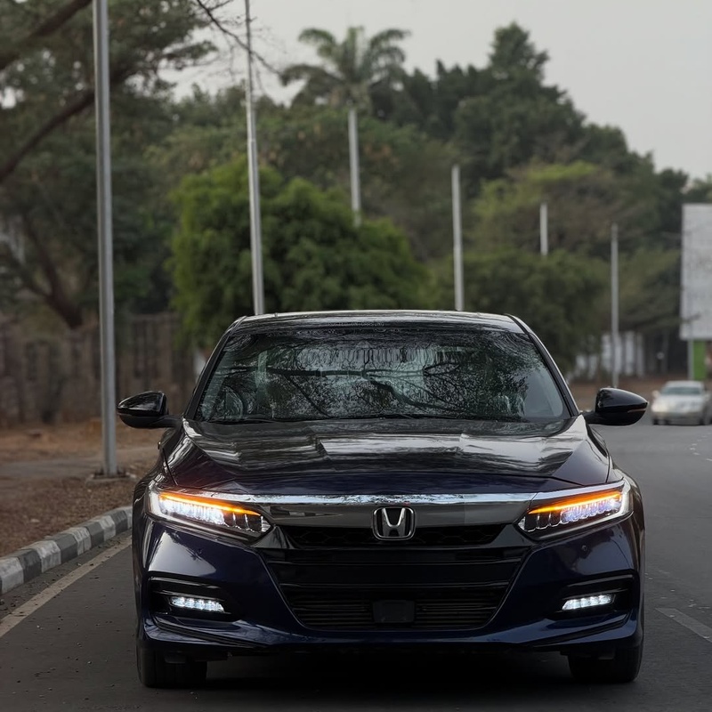 Foreign Used Honda Accord Touring 2018 for Sale In Abuja image