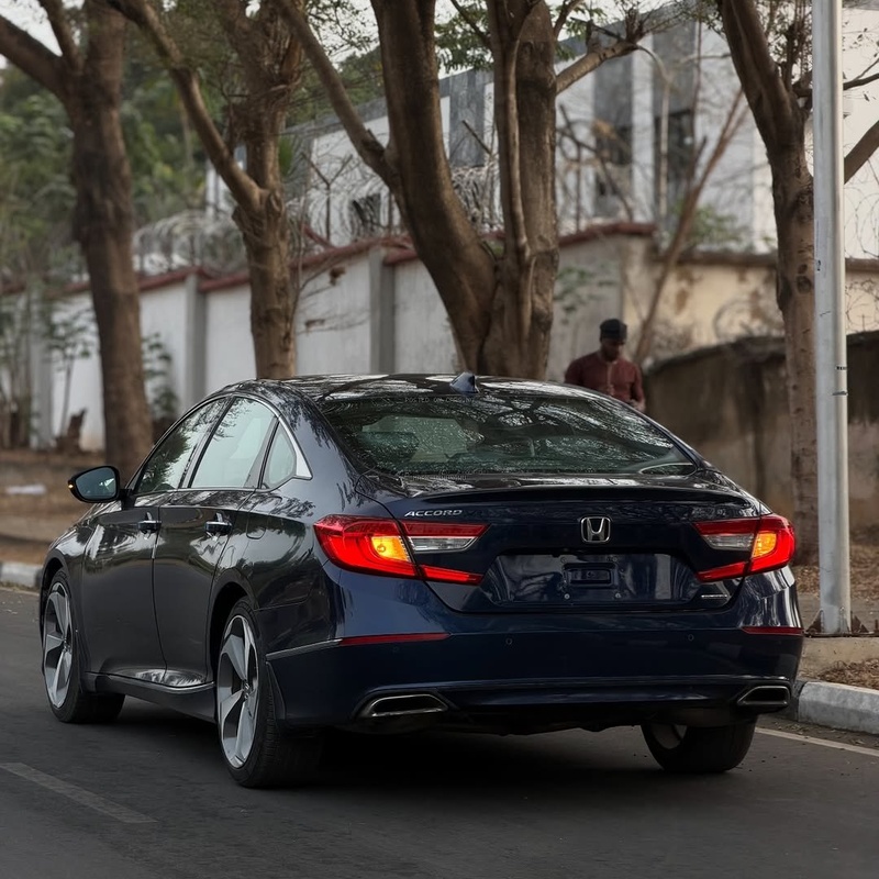 Foreign Used Honda Accord Touring 2018 for Sale In Abuja image