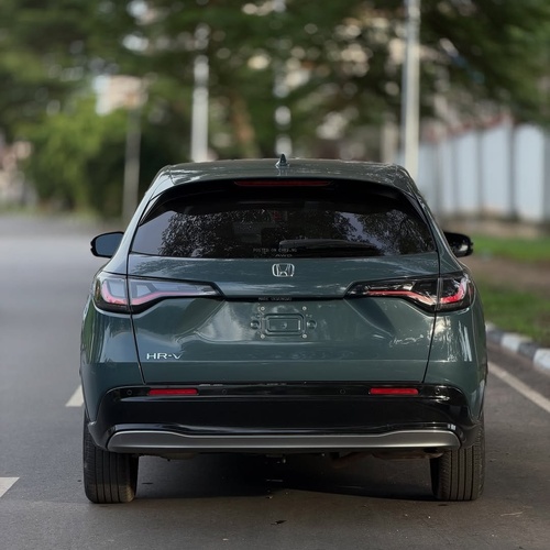 2025 HONDA HR-V – FOREIGN USED | MODERN LUXURY COMPACT SUV 