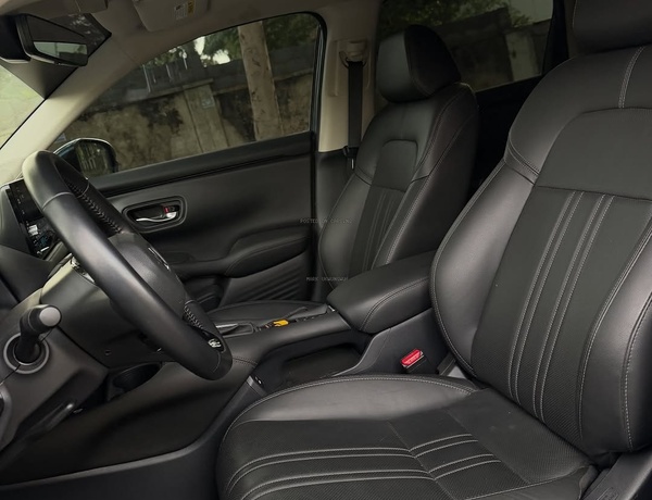2025 HONDA HR-V – FOREIGN USED | MODERN LUXURY COMPACT SUV 