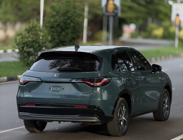 2025 HONDA HR-V – FOREIGN USED | MODERN LUXURY COMPACT SUV 