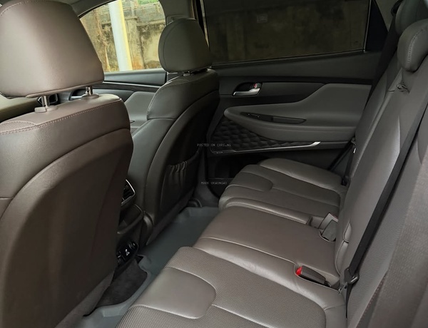 Foreign Used HYUNDAI SANTA FE 2020 FOR SALE – Clean, Sharp & Buy and Drive