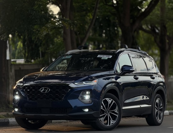Foreign Used HYUNDAI SANTA FE 2020 FOR SALE – Clean, Sharp & Buy and Drive
