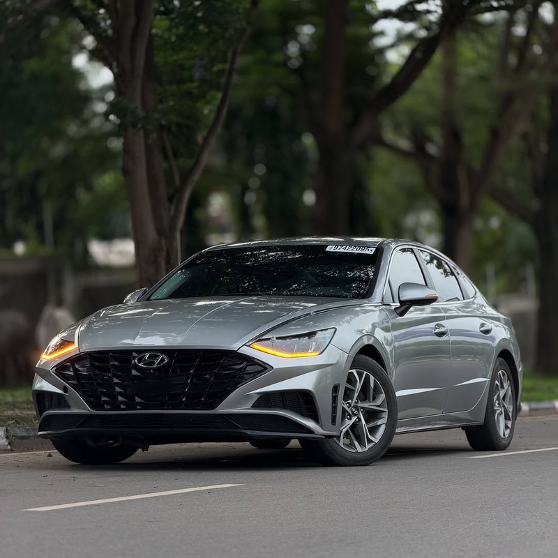 FOREIGN USED 2020 HYUNDAI SONATA FOR SALE image