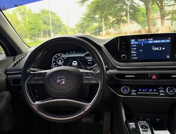 FOREIGN USED 2020 HYUNDAI SONATA FOR SALE