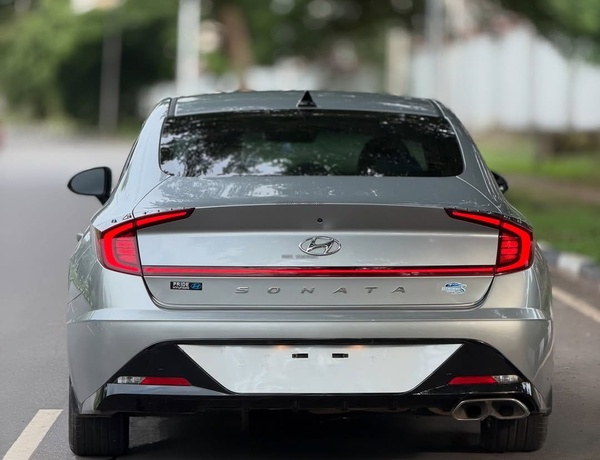 FOREIGN USED 2020 HYUNDAI SONATA FOR SALE