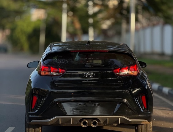 2020 HYUNDAI VELOSTER – FOREIGN USED | SPORT COUPE HATCHBACK 