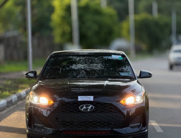2020 HYUNDAI VELOSTER – FOREIGN USED | SPORT COUPE HATCHBACK 
