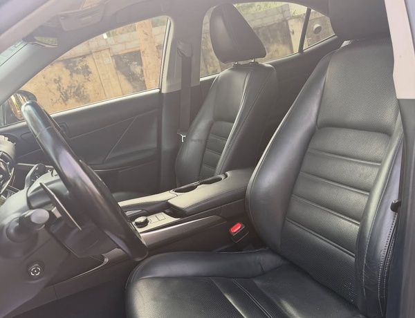 Foreign Used Lexus IS300 2017– Reliable & Fuel Efficient