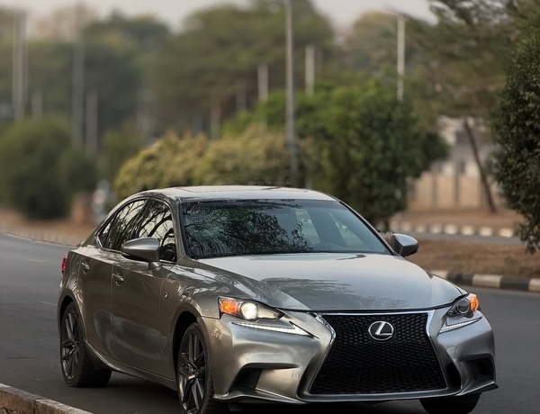 Foreign Used 2016 Lexus IS300 for Sale In Abuja