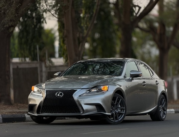 Foreign Used 2016 Lexus IS300 for Sale In Abuja