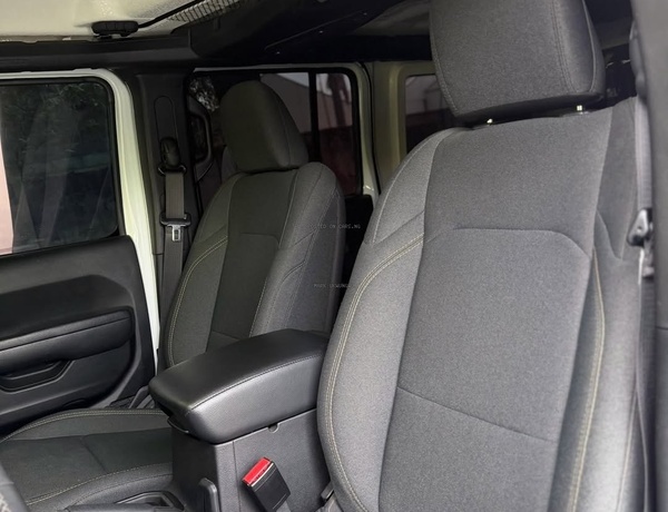 2025 JEEP WRANGLER – FOREIGN USED | OFF-ROAD LUXURY SUV