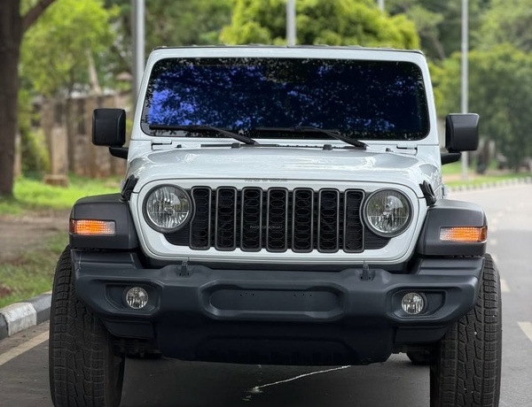 2025 JEEP WRANGLER – FOREIGN USED | OFF-ROAD LUXURY SUV