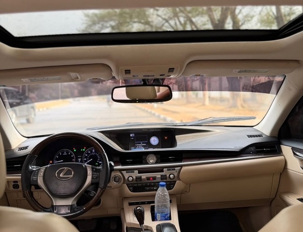 Foreign Used Lexus ES350 2013 for Sale In Abuja