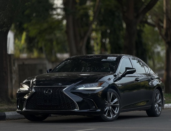 Foreign Used Lexus ES350 2019 – Abuja