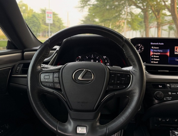 Foreign Used Lexus ES350 2019 – Abuja