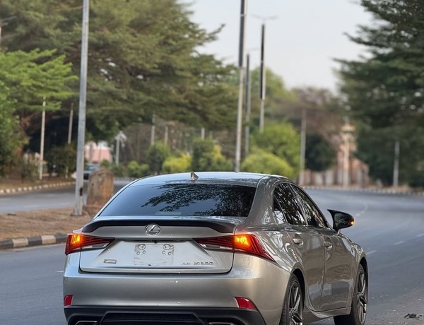Foreign Used Lexus IS300 F-Sport 2017 for Sale in Abuja