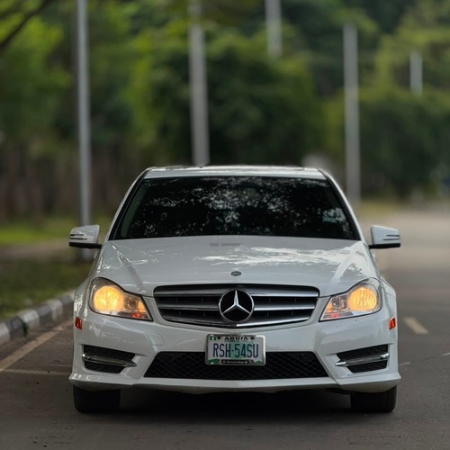 Foreign Used MERCEDES-BENZ C300 2013 FOR SALE 2013 – Clean, Sharp & Buy and Drive