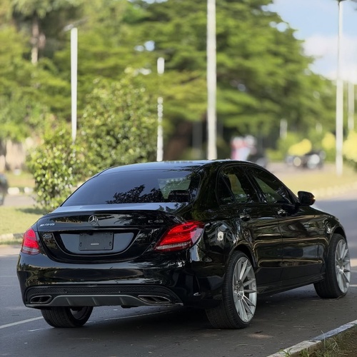Foreign Used Mercedes-Benz C43 AMG 2018 – Super Clean & Fast