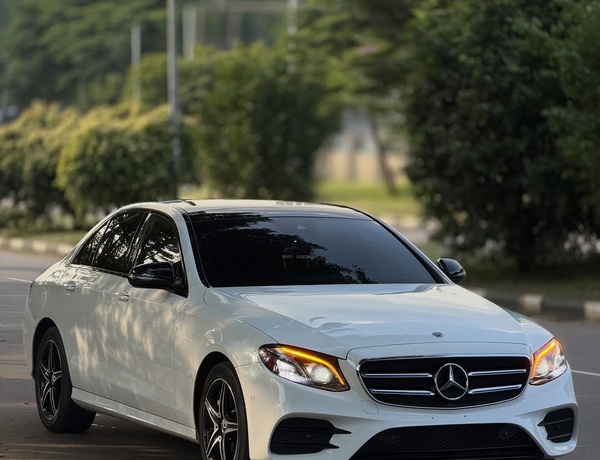 MERCEDES-BENZ E400 2018 FOR SALE
