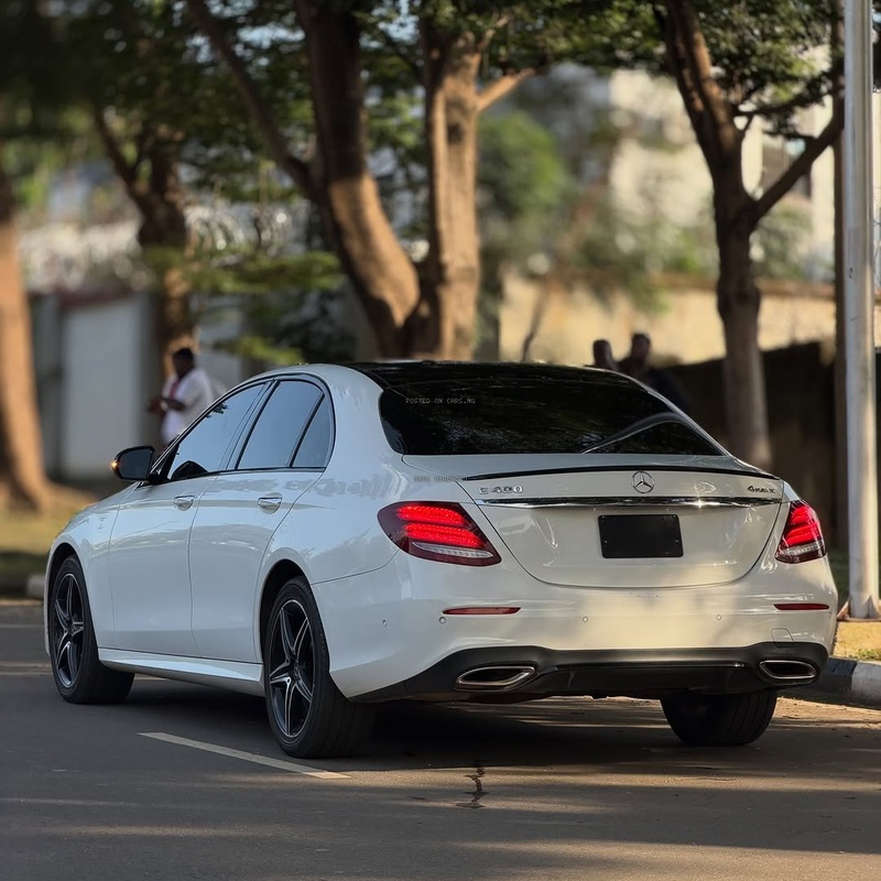 MERCEDES-BENZ E400 2018 FOR SALE image