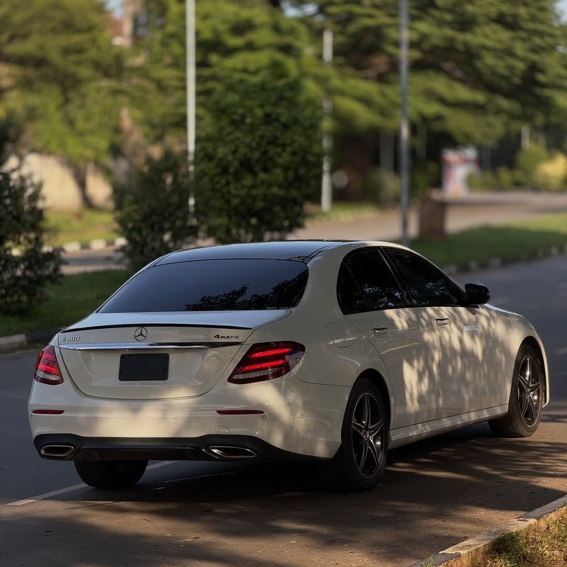 MERCEDES-BENZ E400 2018 FOR SALE image