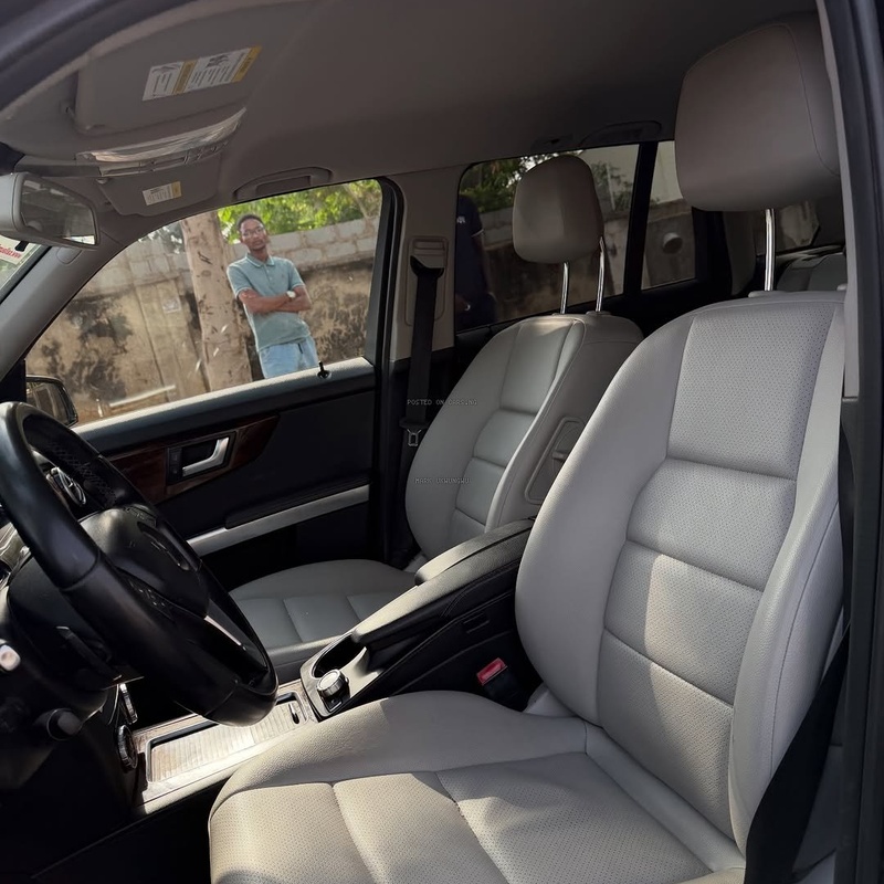 Foreign Used Mercedes-Benz GLK350 2015 for Sale In Abuja image