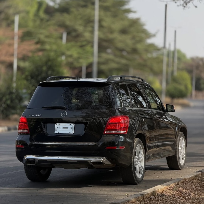 Foreign Used Mercedes-Benz GLK350 2015 for Sale In Abuja image