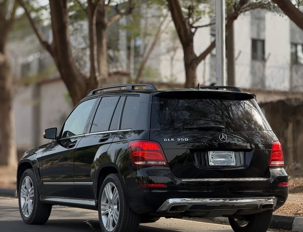 Foreign Used Mercedes-Benz GLK350 2015 for Sale In Abuja