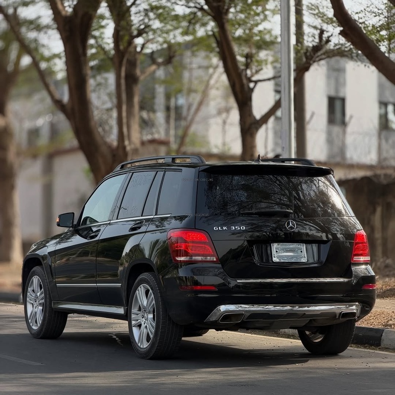 Foreign Used Mercedes-Benz GLK350 2015 for Sale In Abuja image
