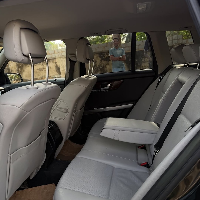 Foreign Used Mercedes-Benz GLK350 2015 for Sale In Abuja image
