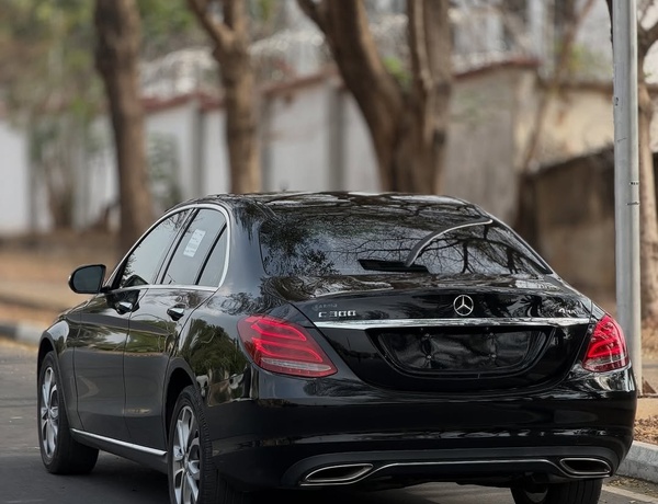 FOREIGN USED Mercedes Benz C300 2015– Elegant, Powerful & Reliable