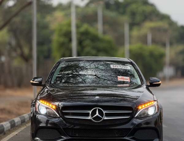 FOREIGN USED Mercedes Benz C300 2015– Elegant, Powerful & Reliable