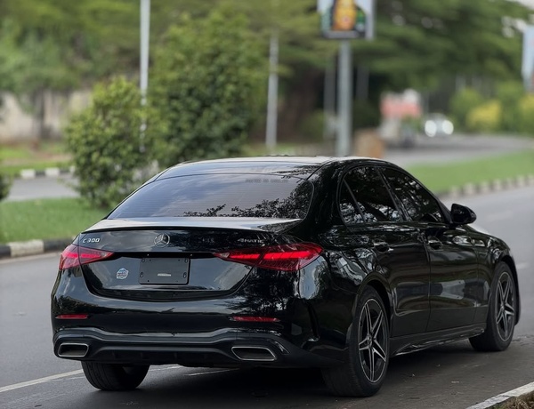2023 MERCEDES-BENZ C300 – FOREIGN USED | MODERN LUXURY EXECUTIVE SEDAN