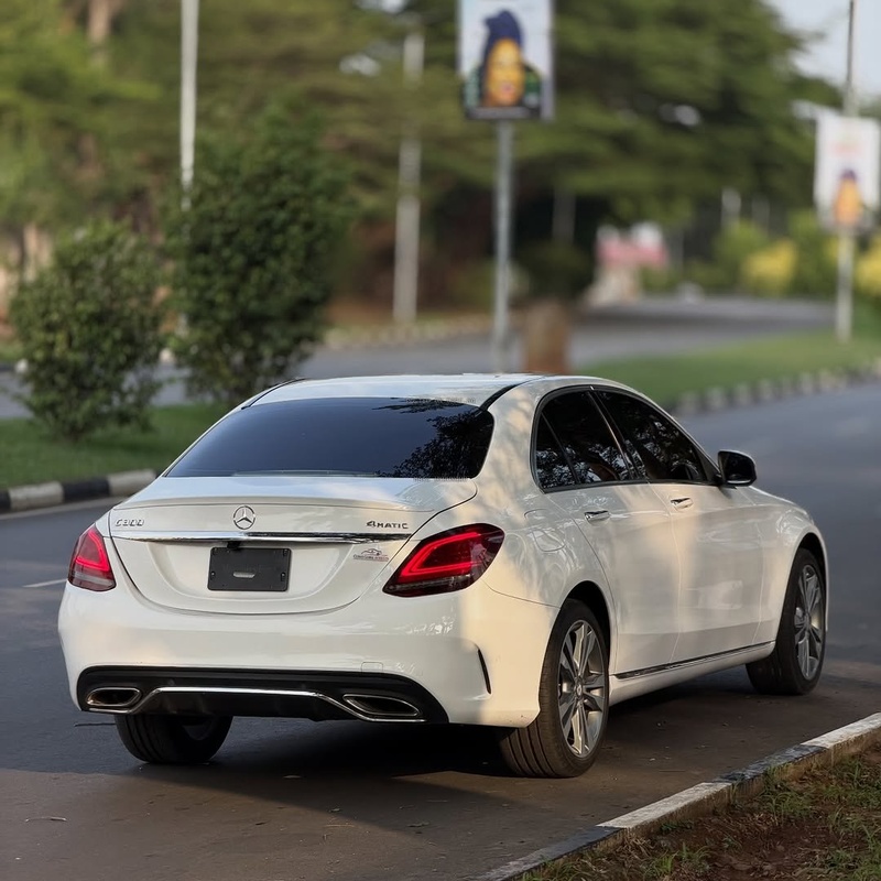 2015 MERCEDES-BENZ C300 – FOREIGN USED | CLEAN LUXURY SEDAN image