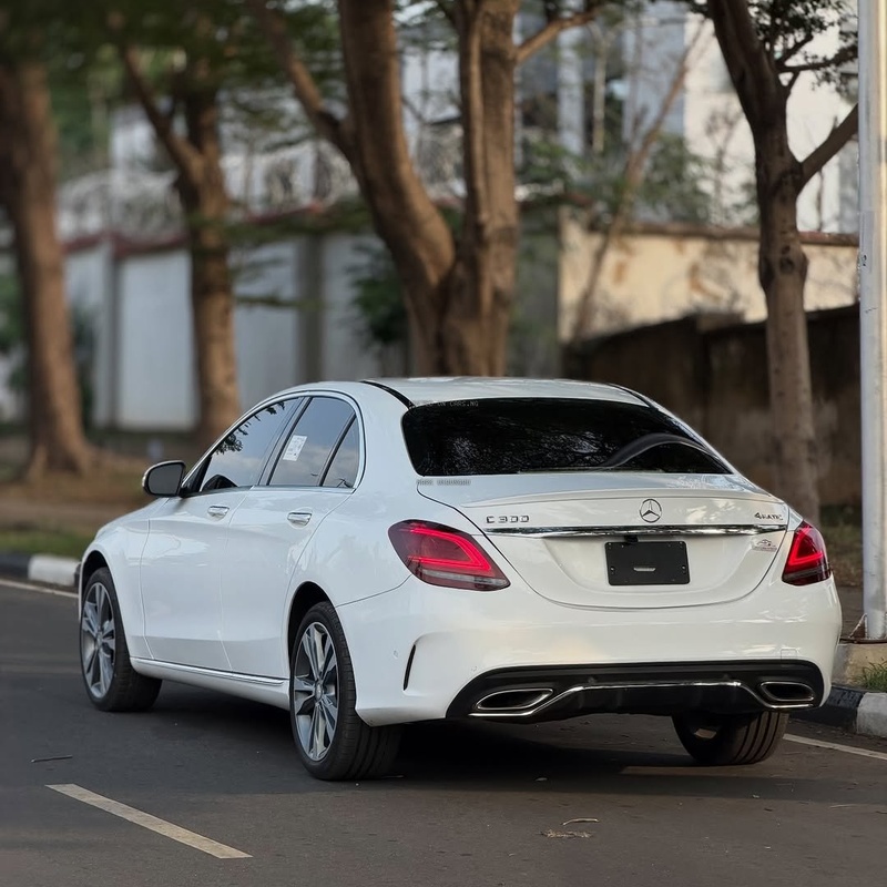 2015 MERCEDES-BENZ C300 – FOREIGN USED | CLEAN LUXURY SEDAN image