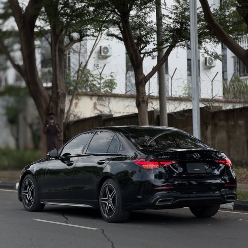 MERCEDES-BENZ C300 – FOREIGN USED | MODERN LUXURY EXECUTIVE SEDAN