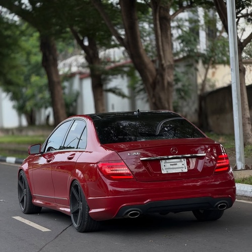Foreign Used Mercedes Benz C350 2013 – Super Clean Luxury Sedan