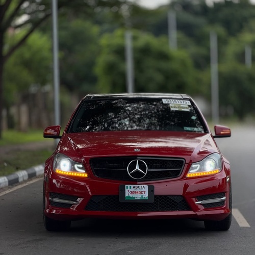 Foreign Used Mercedes Benz C350 2013 – Super Clean Luxury Sedan